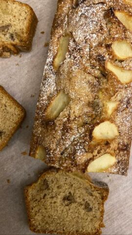 Siyez unlu elmalı cevizli kek