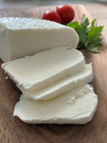 Köy Çerkez Peyniri 400 Gr ( Az Tuzlu )