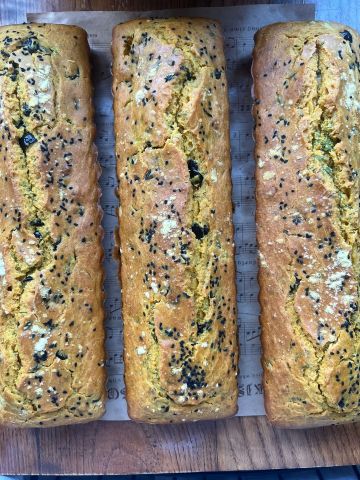 Mısır Unlu Zeytinli Kek  1 Baton( SADECE İSTANBUL )