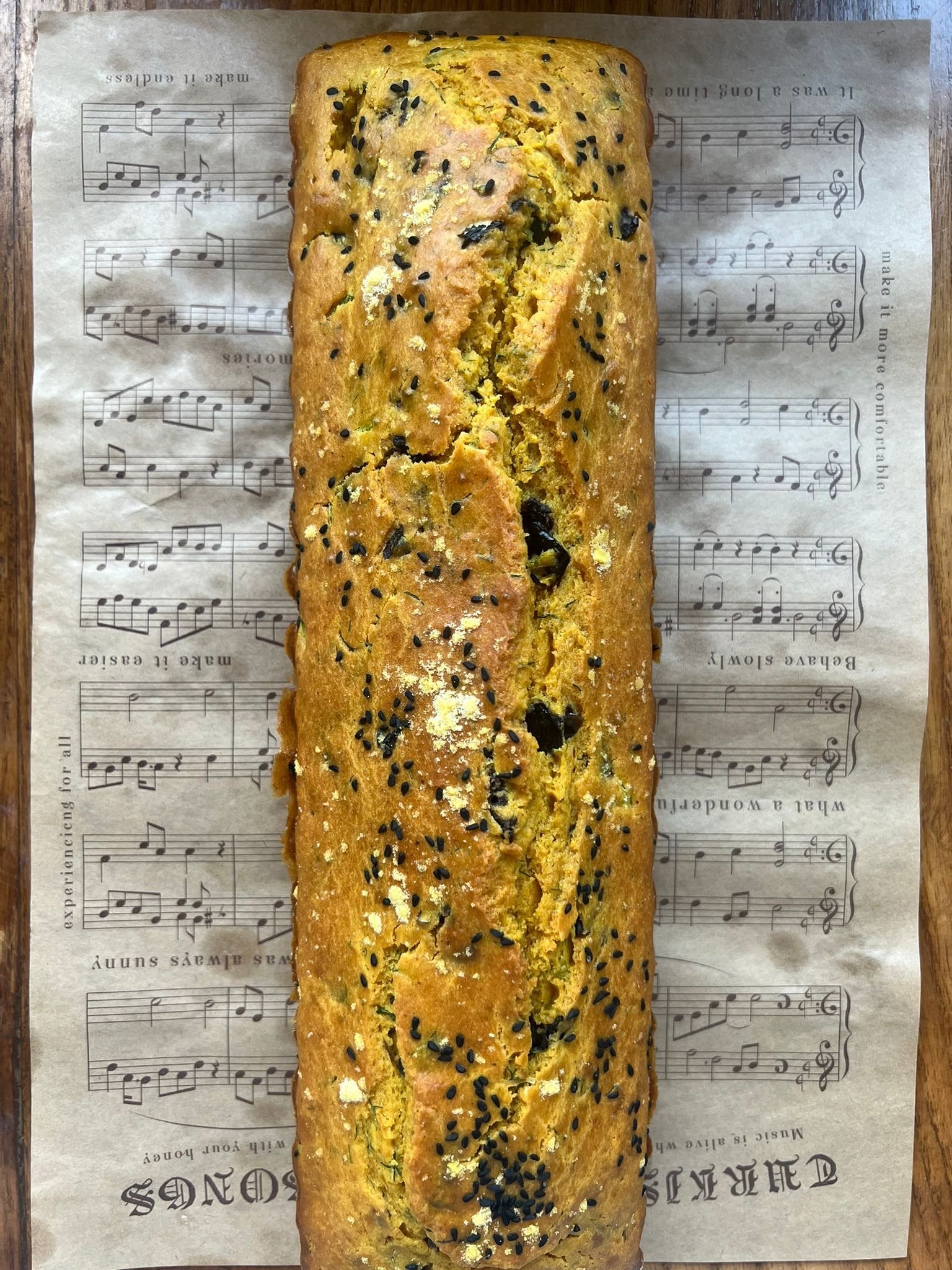 Mısır Unlu Zeytinli Kek  1 Baton( SADECE İSTANBUL )