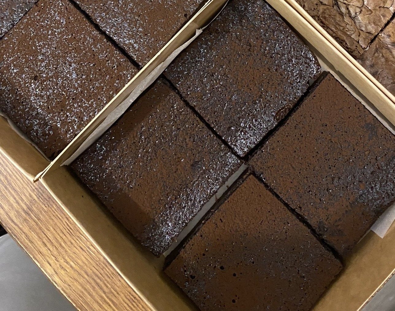 Glutensiz Şekersiz Brownie 1 DİLİM ( ÖN SATIŞ )